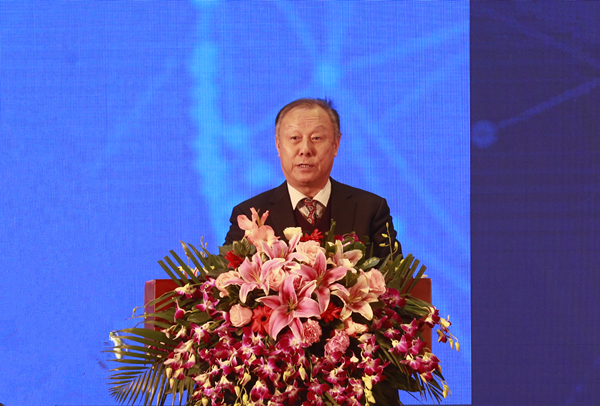 李德發(fā)_副本600.jpg