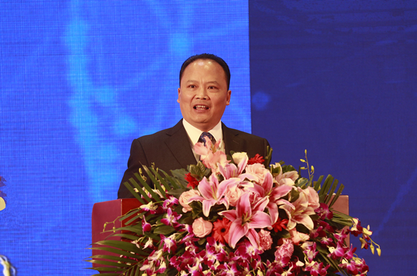劉漢元主席600.jpg