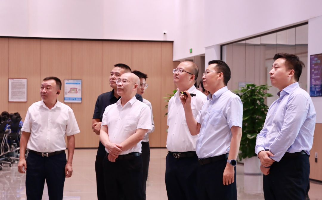 b2cff97fed9e76b54150a5ed3fe09eb0.jpg